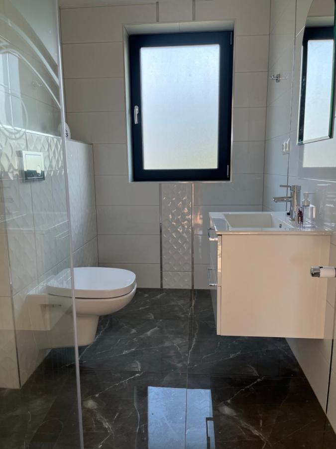 Apartamenty Pod Jodlami Sarbinowo Exteriör bild