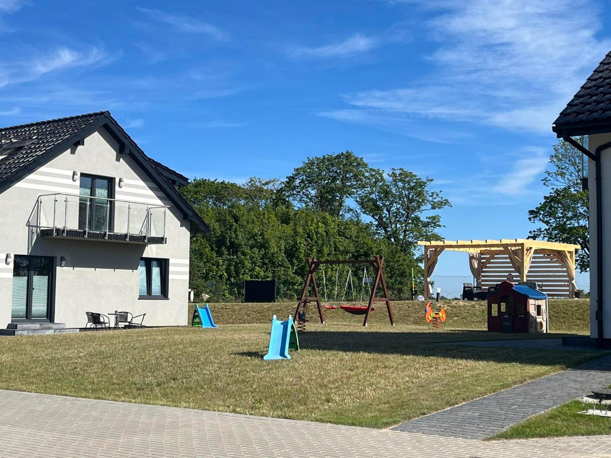 Apartamenty Pod Jodlami Sarbinowo Exteriör bild